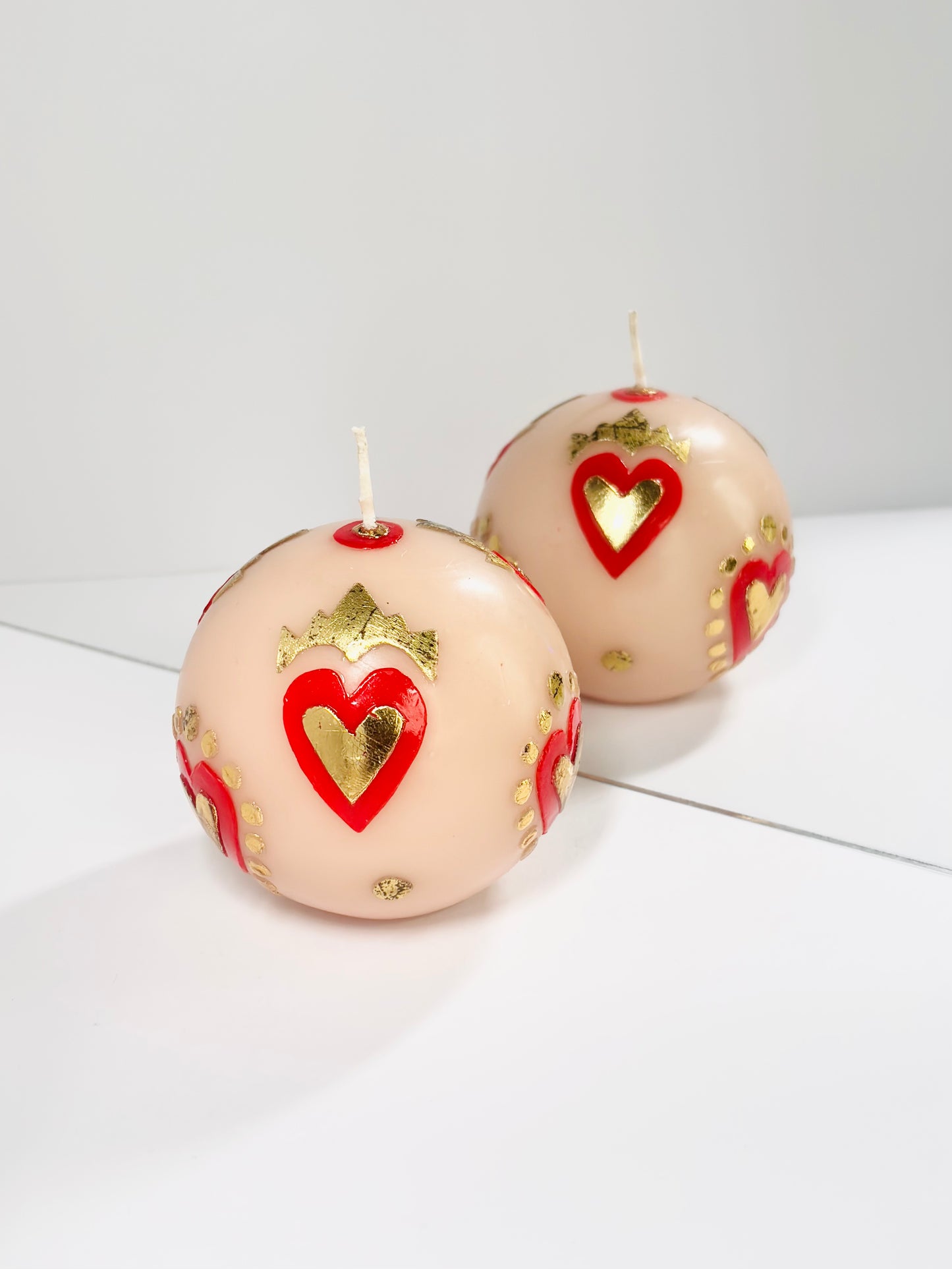 Crown Hearts Ball Candle - Blush Pink