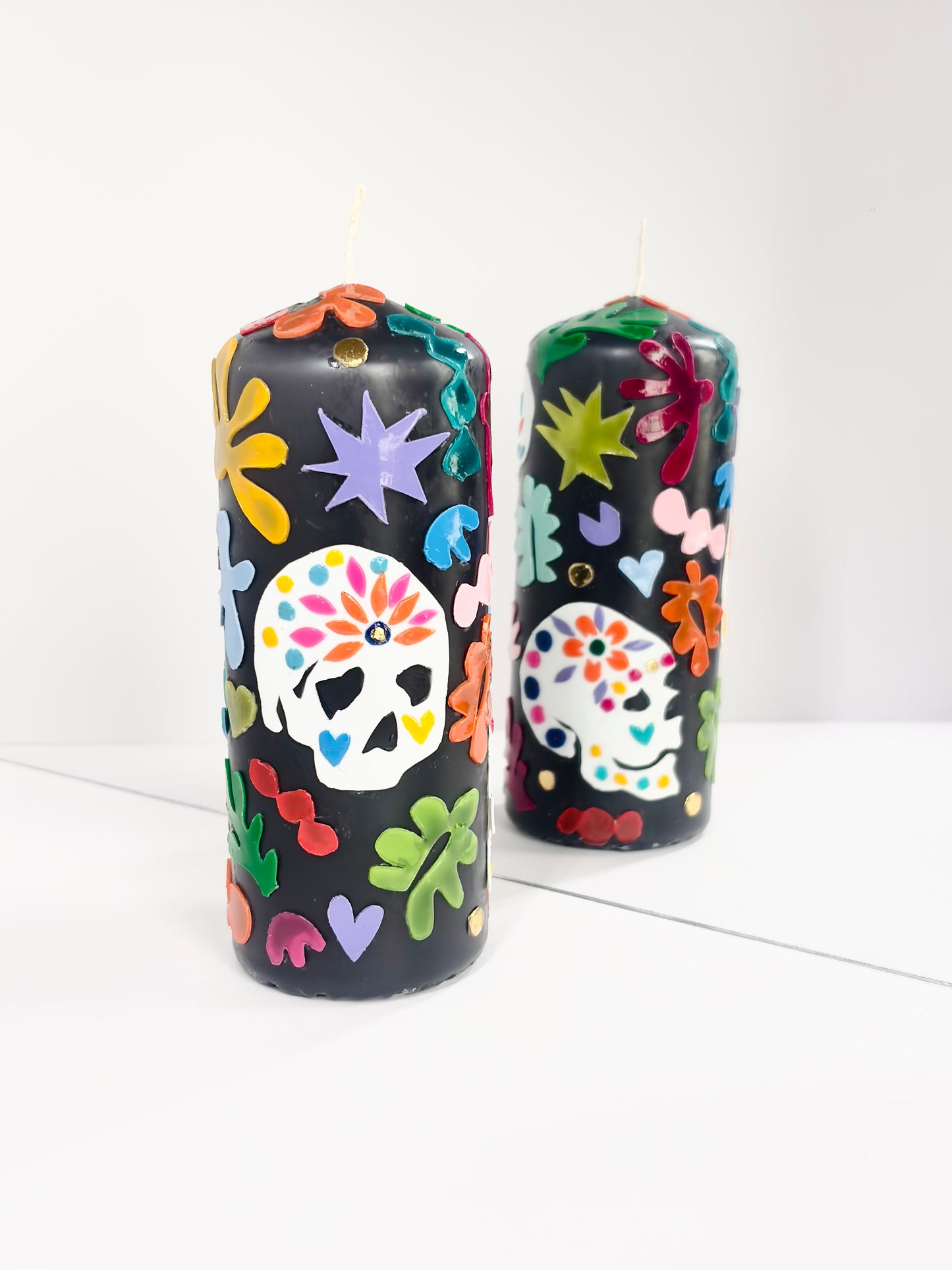 Tropical Skull Pillar Candle – Multicolour