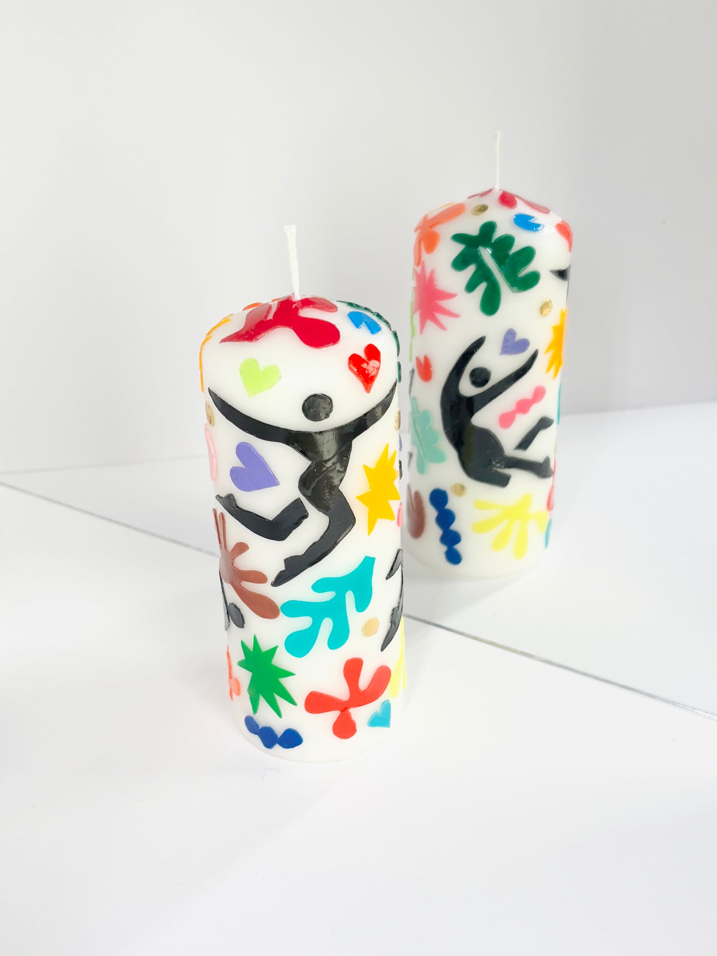 Tropical Dive Pillar Candle – Rainbow