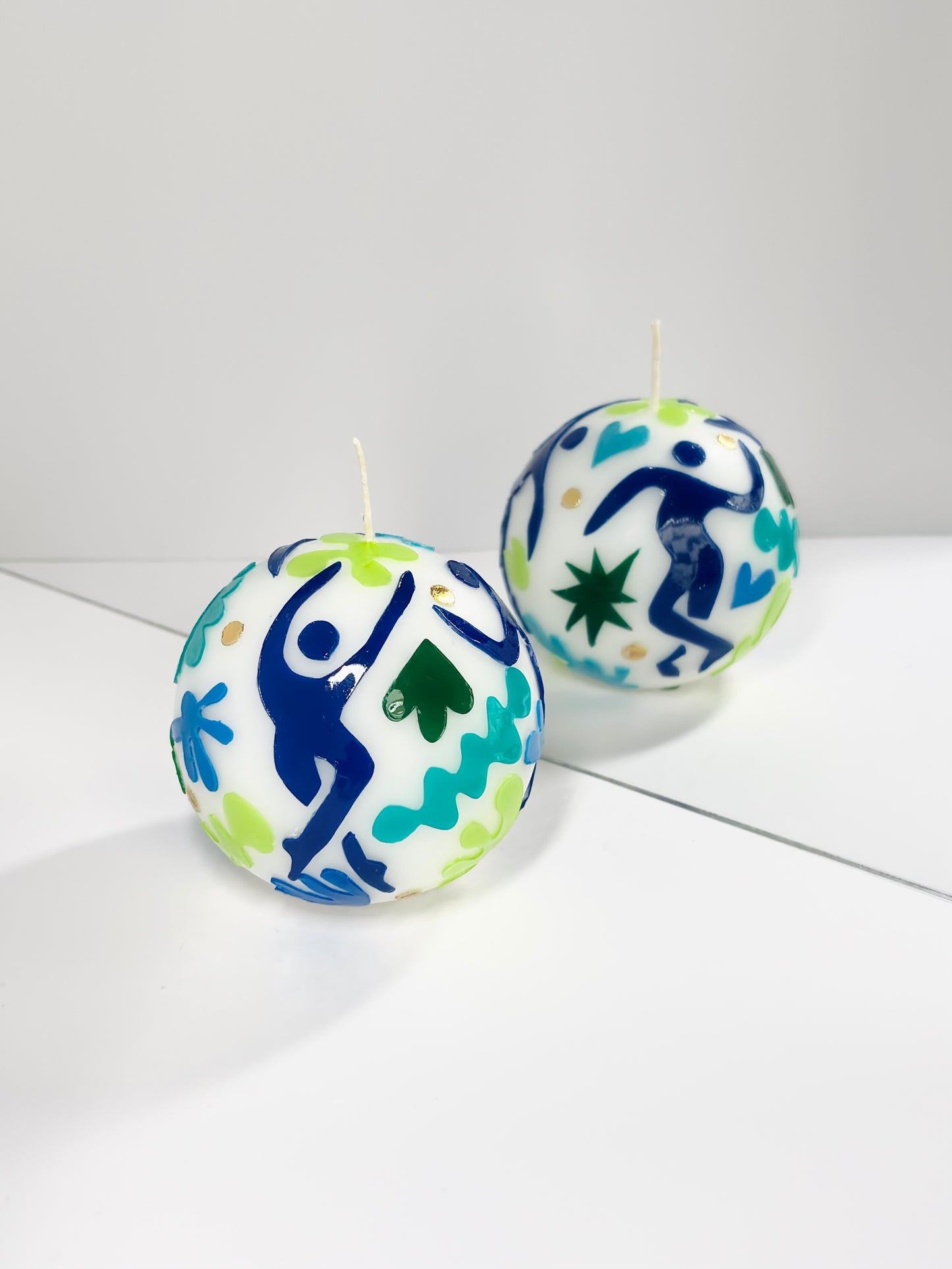 Tropical Ocean Ball Candle – Blue