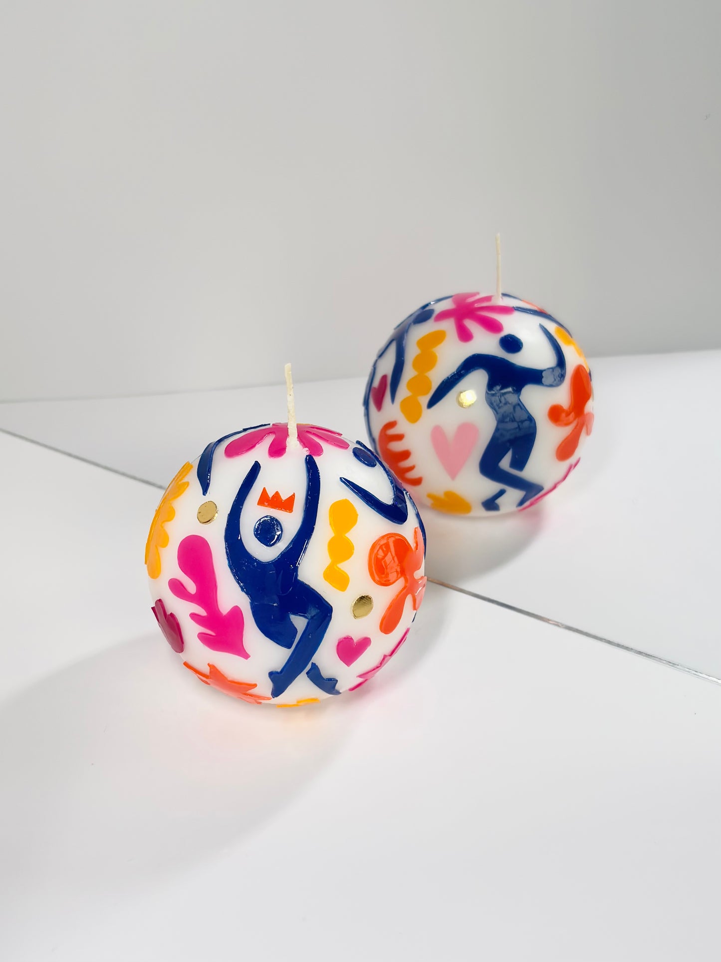 Tropical Sunset Ball Candle – Pink