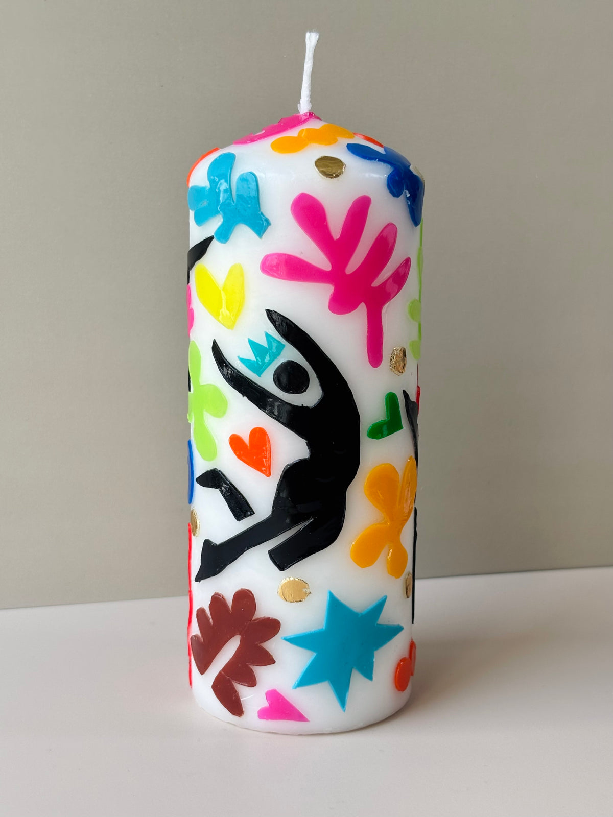 Tropical Dive Pillar Candle – Rainbow