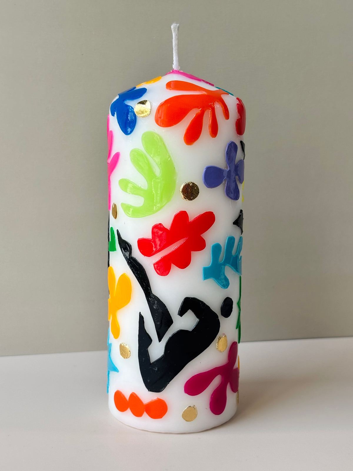 Tropical Dive Pillar Candle – Rainbow