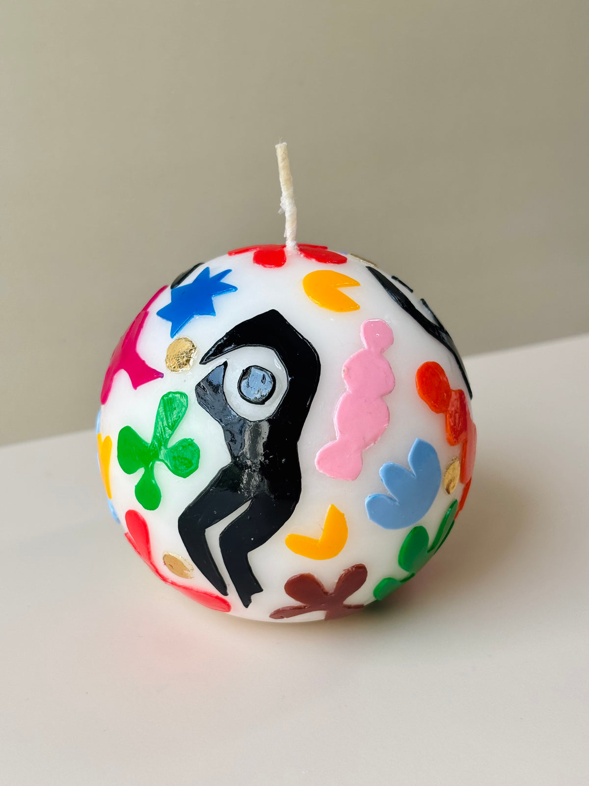Tropical Splash Ball Candle – Rainbow
